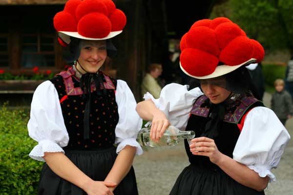 德國服裝.jpg 德國服裝.jpg