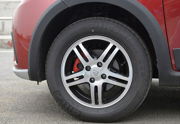 2243595.jpg 2243595.jpg