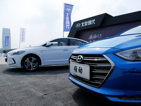 a124e099481ae424319a07e80166101d