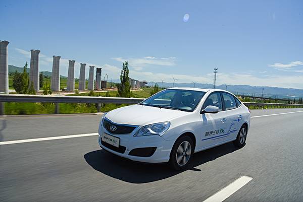 clip_image006.jpg Macintosh HD:Users:guan:Desktop:2017新伊蘭特EV上市:0809:照片:tt:94.jpg