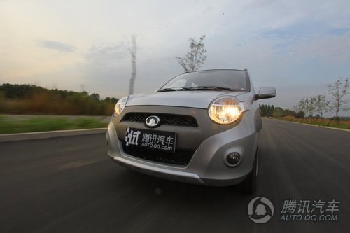 長城迷你SUV試駕實拍