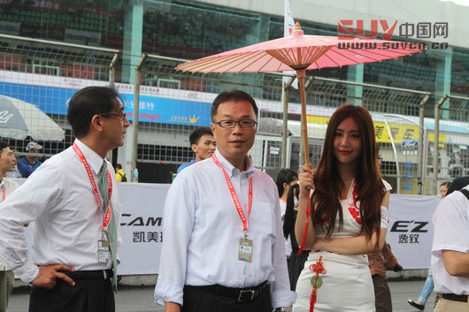 廣汽豐田副總松井秀司表示,對今年的成績充滿信心。圖為廣豐領導在現場。