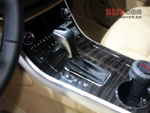 哈弗長(zhǎng)城汽車哈弗H82013款 基本型