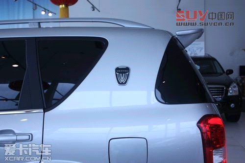 SUV全新選擇 愛(ài)卡實(shí)拍進(jìn)口雙龍雷斯特W