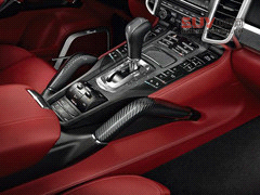卡宴 Turbo S中控內(nèi)飾