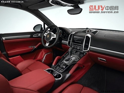 卡宴 Turbo S中控內(nèi)飾