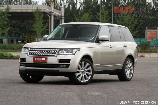 媒體測試路虎攬勝5.0L NA 索利赫爾城堡