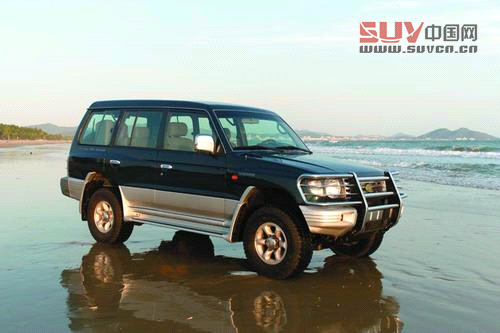 獵豹 黑金剛 壁紙 官方 圖片