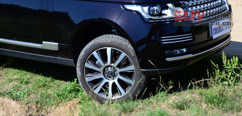 豪華越野標桿 試駕2013攬勝尊崇創(chuàng)世版