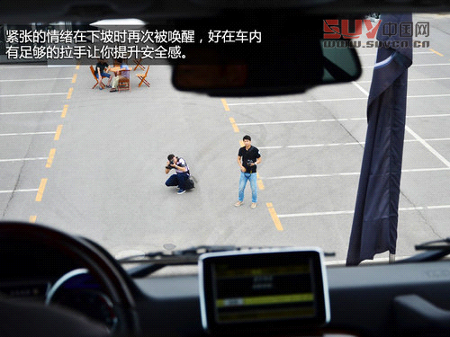 聳入云霄的霸氣 奔馳G500極限攀爬體驗