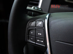 長(zhǎng)春車(chē)展拍沃爾沃XC60 增強(qiáng)化安全系統(tǒng)