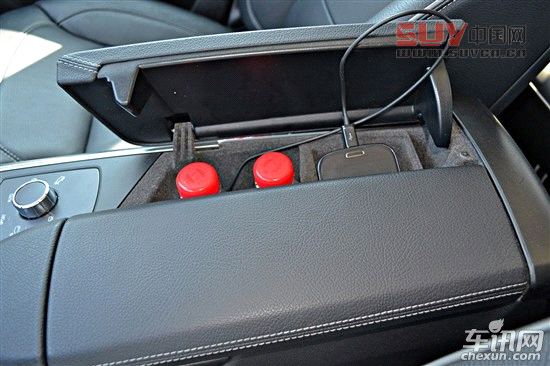 進(jìn)口奔馳ML空間深入體驗(yàn) 豪華不失實(shí)用