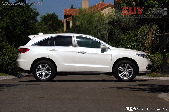 謳歌RDX對比北京奔馳GLK 新丁挑戰老將