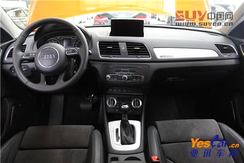 2012款 Q3 40 TFSI（運(yùn)動(dòng)型） 亞訊車網(wǎng) www.yescar.cn