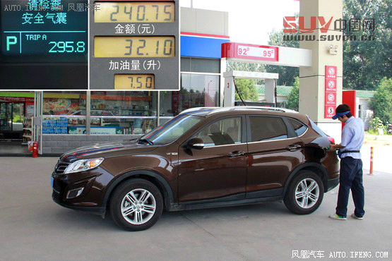 [鳳凰測]傳祺GS5 1.8T四驅(qū)版 不輸合資(4)