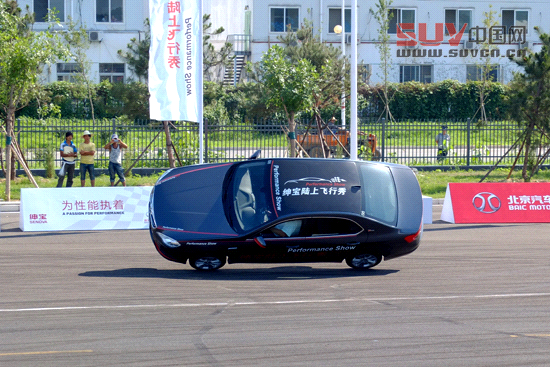 紳寶飛行秀引爆盛夏京城 北汽顯主場優勢