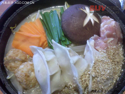 夜深別“宵”停 開自主SUV帶上朋友吃宵夜