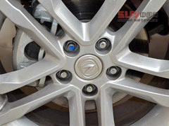 夜深別“宵”停 開自主SUV帶上朋友吃宵夜