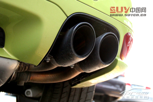 關(guān)山度若飛 測(cè)試保時(shí)捷Cayenne GTS