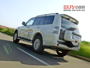 三菱三菱(進口)帕杰羅(進口)2014款 3.0L 精英超越版