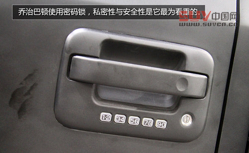 秒殺悍馬/售360萬 喬治巴頓超級SUV實拍