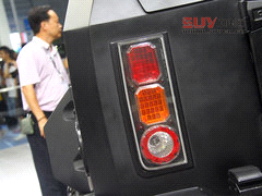 秒殺悍馬/售360萬 喬治巴頓超級SUV實拍