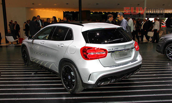 奔馳GLA亮相法蘭克福 設計動感野性十足