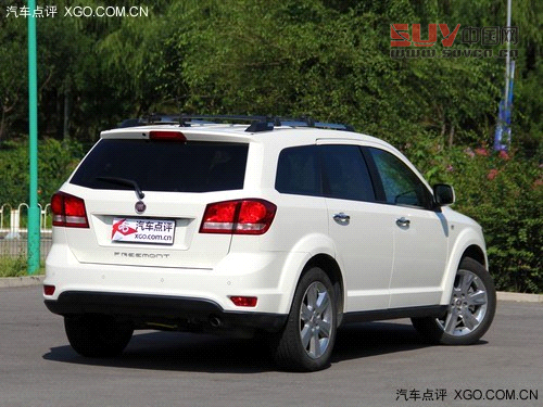 意大利式熱狗 試駕菲亞特FREEMONT菲躍