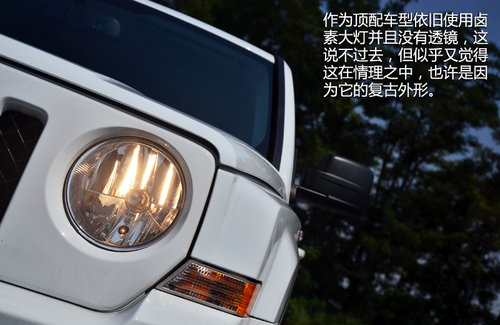 深具復古風格 試Jeep自由客豪華導航版