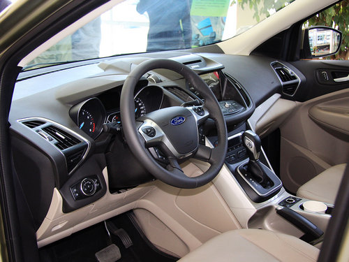 長安福特 1.6T 自動 中控臺左側