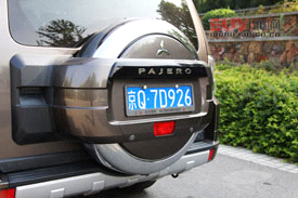 原裝進口SUV三菱帕杰羅 硬派越野典范