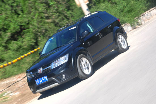 試駕進口SUV菲亞特菲躍 動力與舒適并存