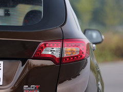 兩者各自均有優勢 陸風X5對比瑞風S5