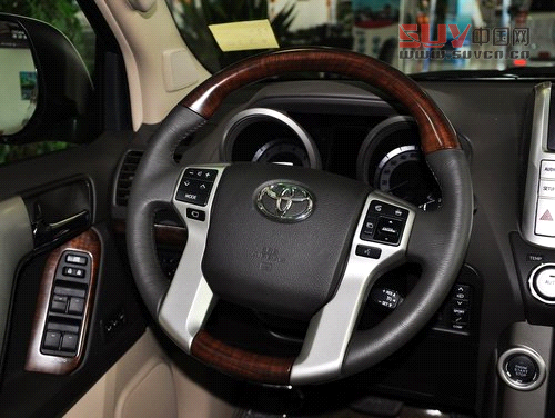 一汽豐田  4.0L AT 方向盤整體