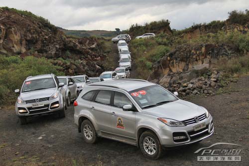 試駕江鈴全新馭勝S350 凸現時尚運動