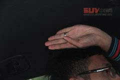 豪華且實用 奔馳新ML350-SUV儲物便利性