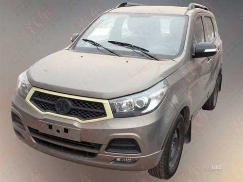 10月份量產(chǎn) 北汽小型SUV S20諜照曝光