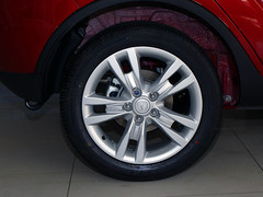 8萬(wàn)入門(mén)SUV 長(zhǎng)安CS35對(duì)比景逸X5