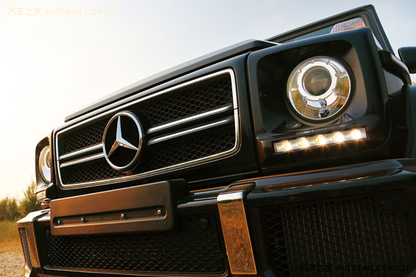 殊途同歸 試駕路虎攬勝與奔馳G63 AMG