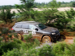 生為強(qiáng)者 體驗(yàn)2014款全新大切諾基