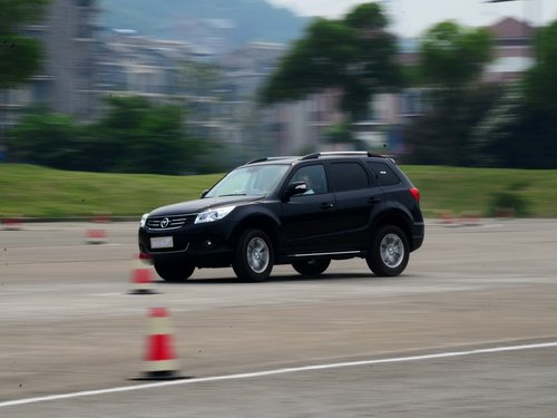 海馬汽車 2.0L 手動