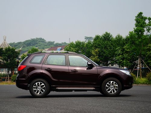 海馬汽車 2.0L 手動 車輛正右側