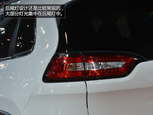 獨具未來感 Jeep自由光豪華版車展實拍