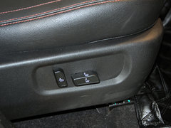 預售12.18萬元起 陸風X5 8AT版車展實拍