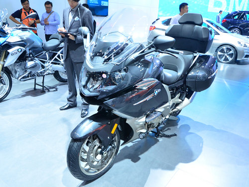 展臺精品都是無價寶 廣州車展見聞花絮