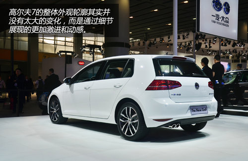 采用非獨立懸架 第七代高爾夫實拍解析