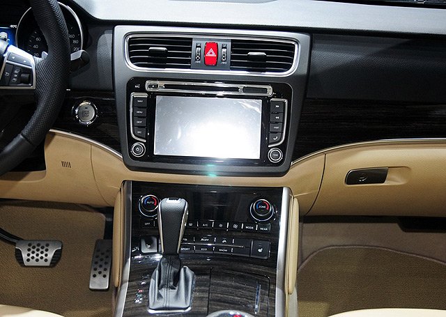 [國內車訊]哈弗H8具體配置曝光 推4款車型