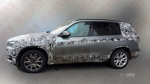 寶馬改款X3國內(nèi)諜照曝光 預計明年發(fā)布