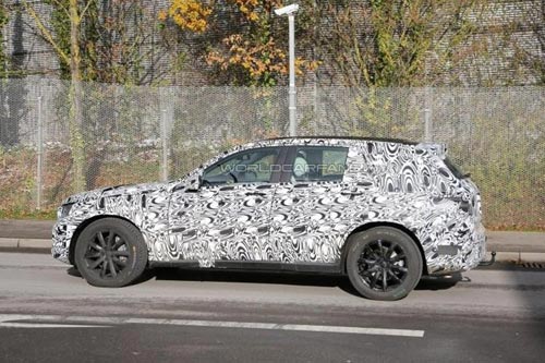 [新車諜報]換代奔馳GLK路試曝光 明年上市