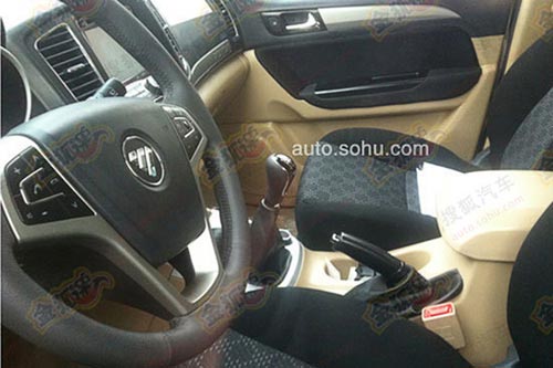 福田首款SUV U201